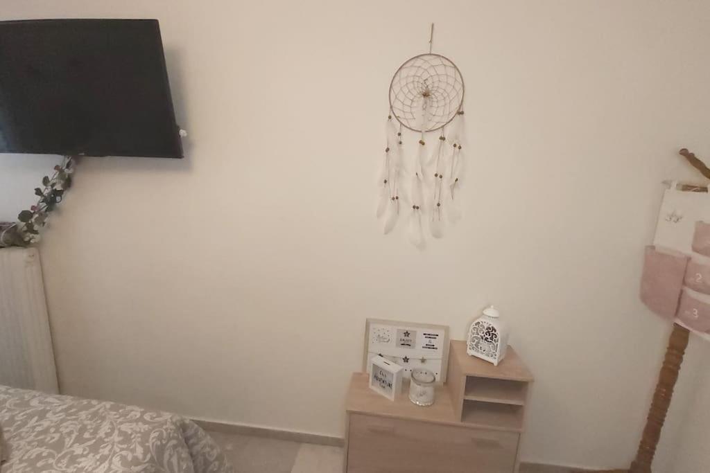 Theano'S Cozy & Quiet Lux Central Flat - Wifi & Full Amenities Patras Exteriör bild